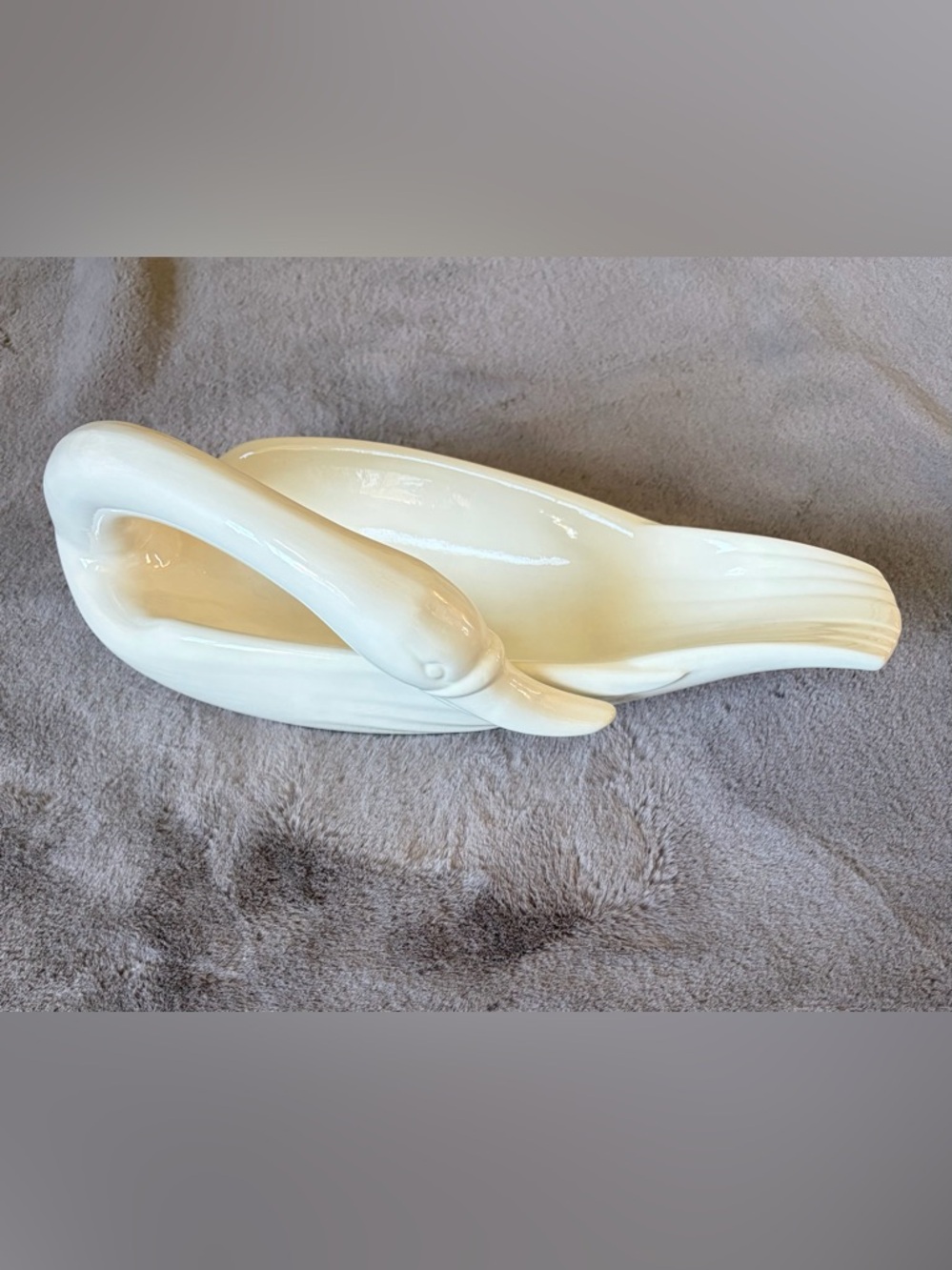 Cream Ceramic Swan Planter / Decorative Bowl